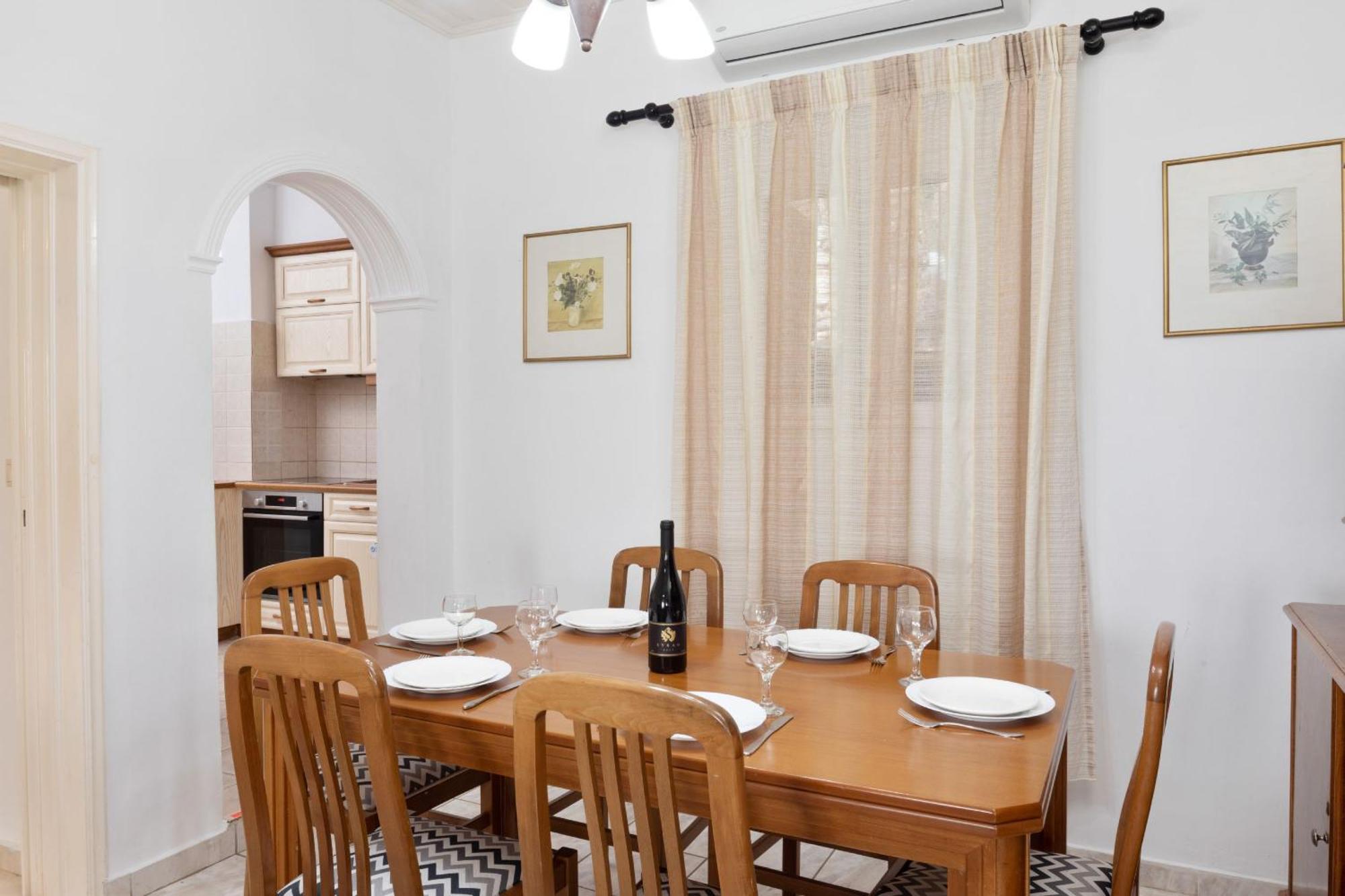 Villa Nafsika Nisaki  Exteriör bild