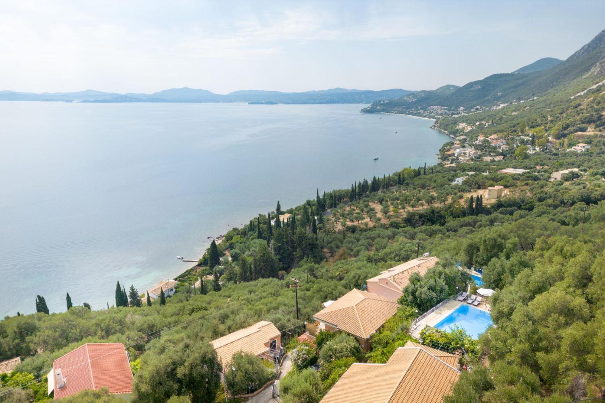 Villa Nafsika Nisaki  Exteriör bild