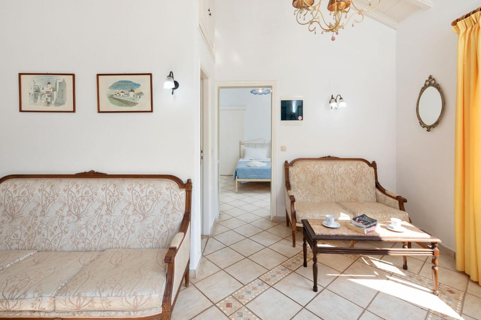 Villa Nafsika Nisaki  Exteriör bild