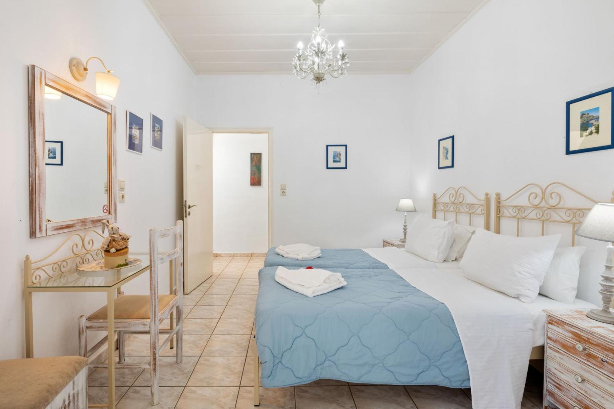 Villa Nafsika Nisaki  Exteriör bild